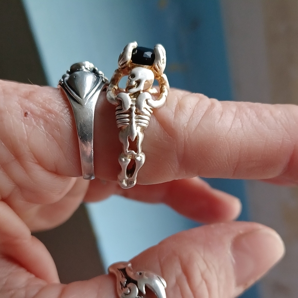 New ☠️keleton & Black Crystal Ring☠️ - Picture 6 of 11